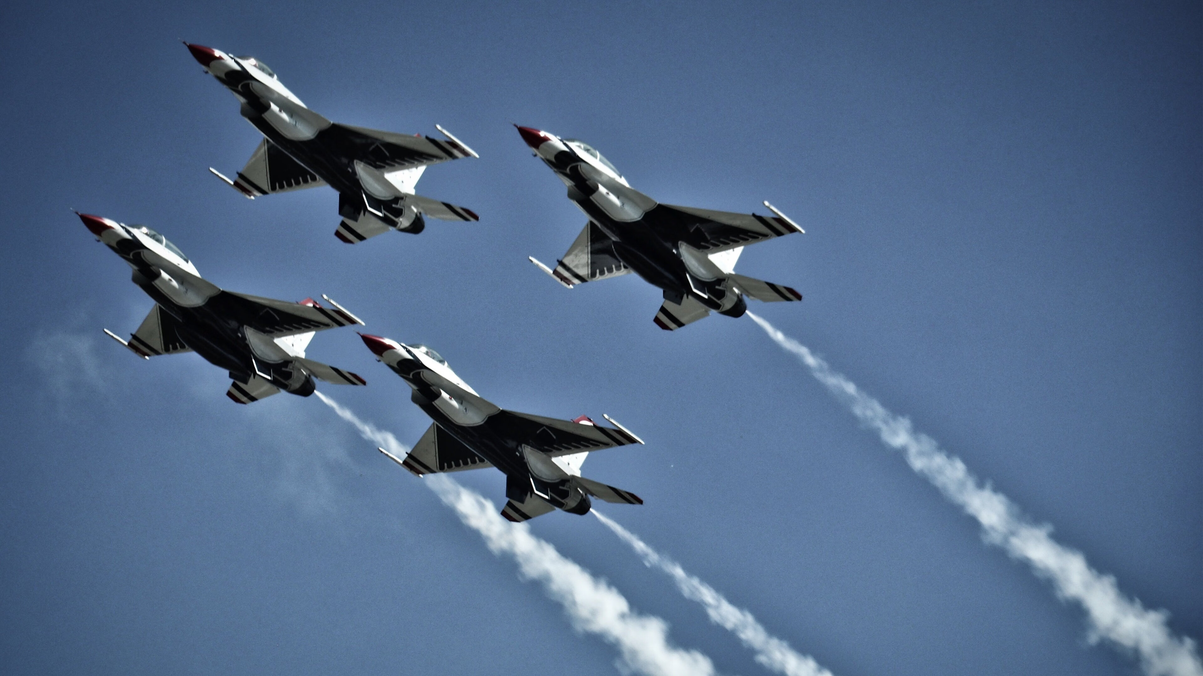 开云kaiyun-巴萨主场4-1大胜皇家社会，进攻火力全开，巴萨皇家社会比分预测