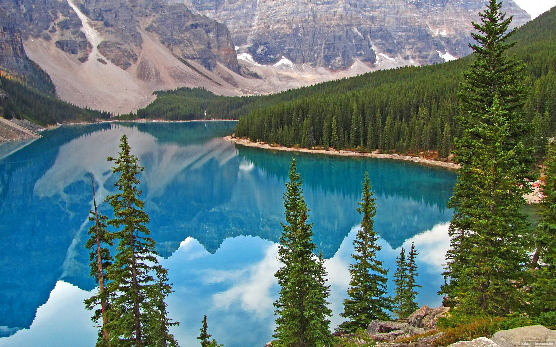 雷霆击败独行侠,季后赛首轮中亚历山大三分雨不断,雷霆亚历山大选秀报告