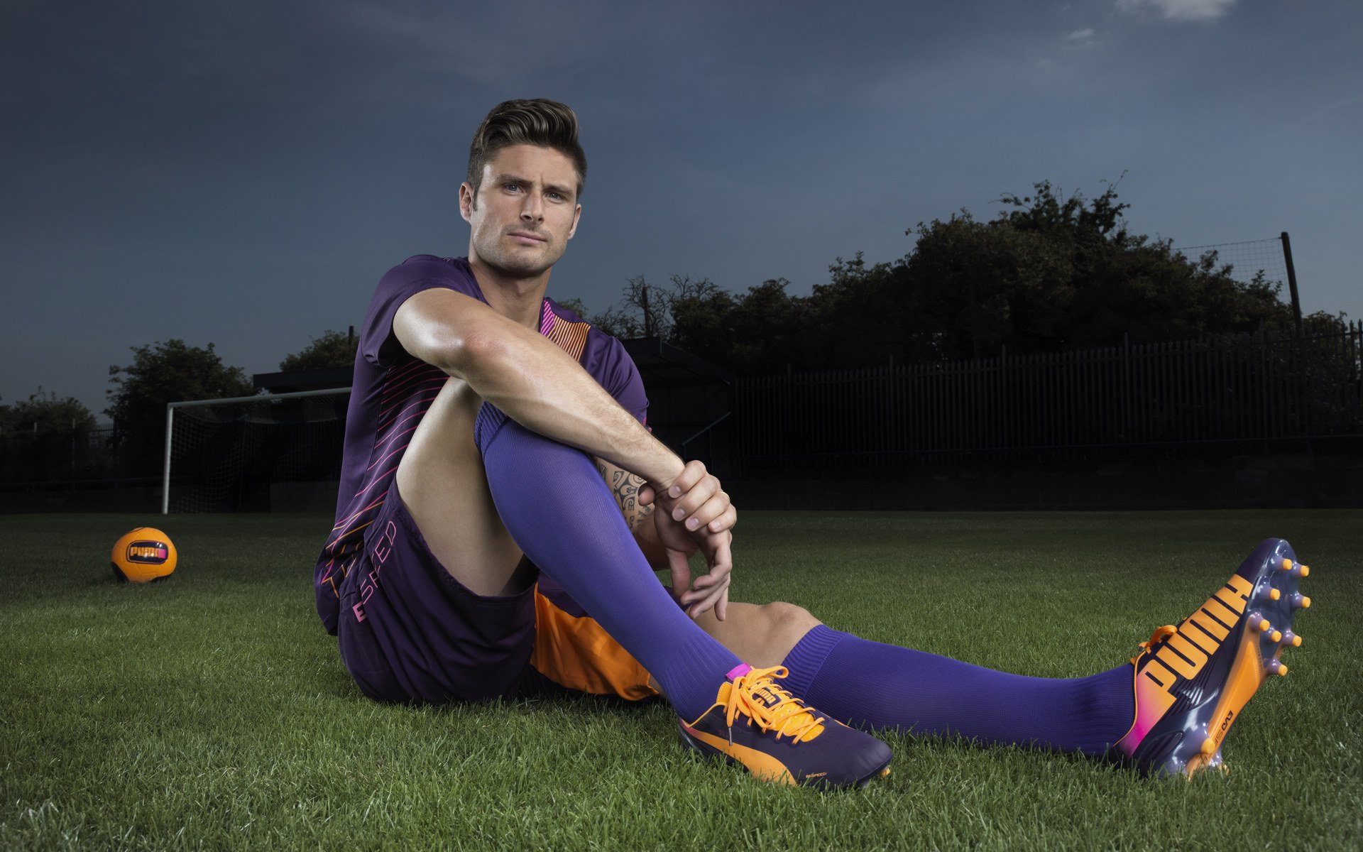 团队动作一致度高,协同步骤规范标准,团队协作具体行动